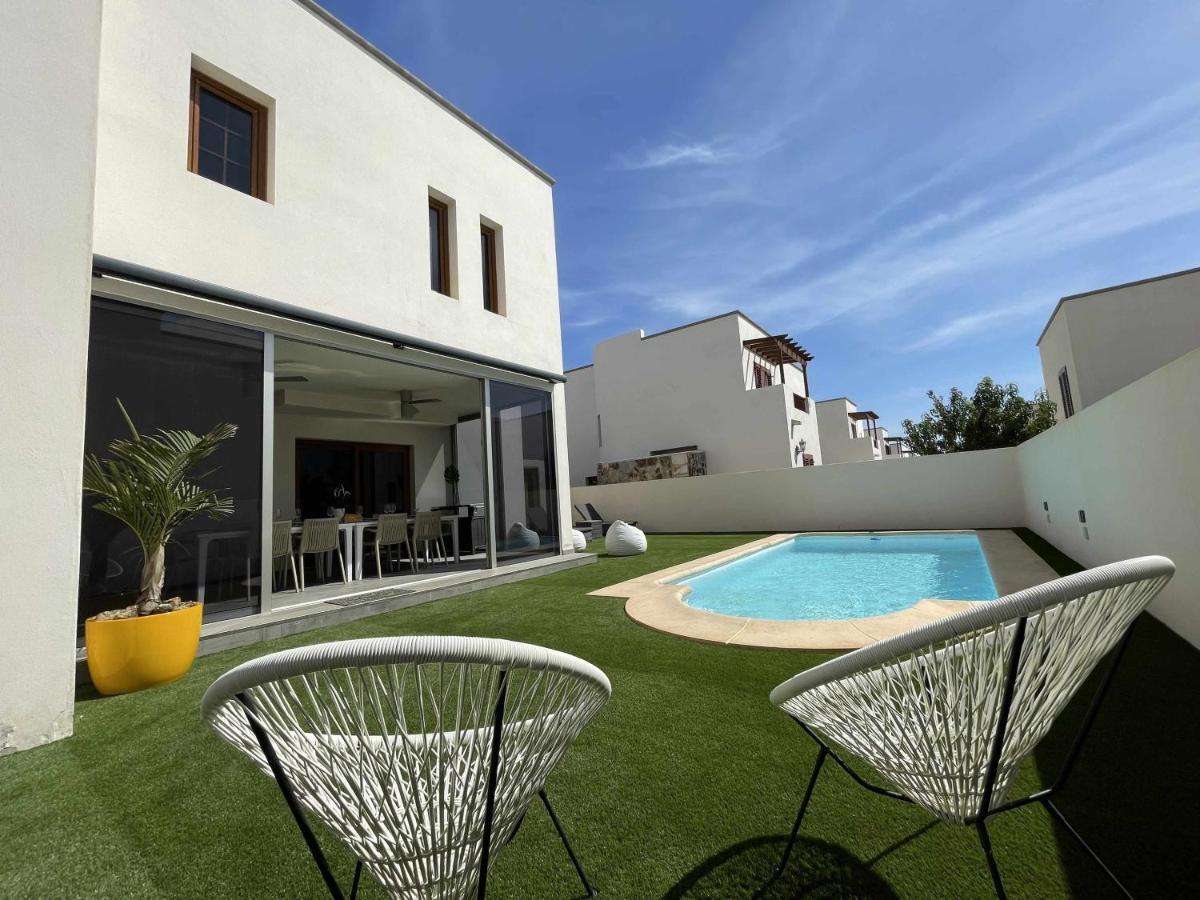 Holyhome villa cinema perfect for families Costa Teguise Esterno foto