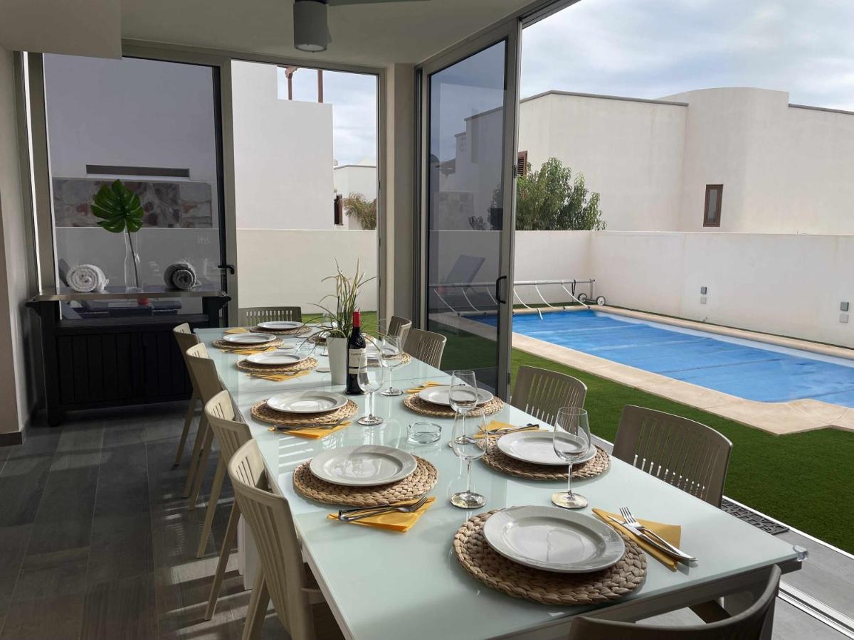 Holyhome villa cinema perfect for families Costa Teguise Esterno foto